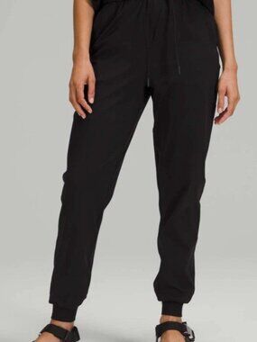 Lululemon Stretch High-Rise Jogger Black